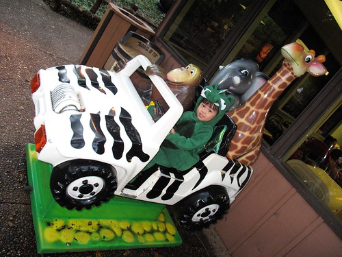 Boo_at_the_Zoo_2009_15