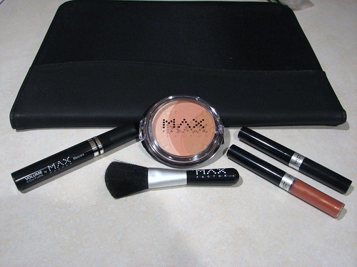 Max Factor Bzzzzz