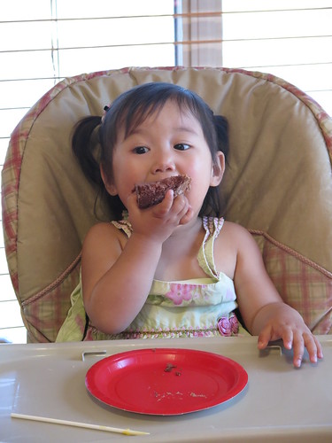 Moving on to a slice of cake. 